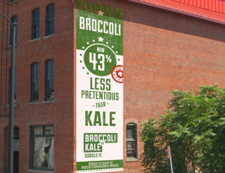 Illustration for article titled Kale vs. Broccoli: How to Get Americans to Eat Their Vegetables
